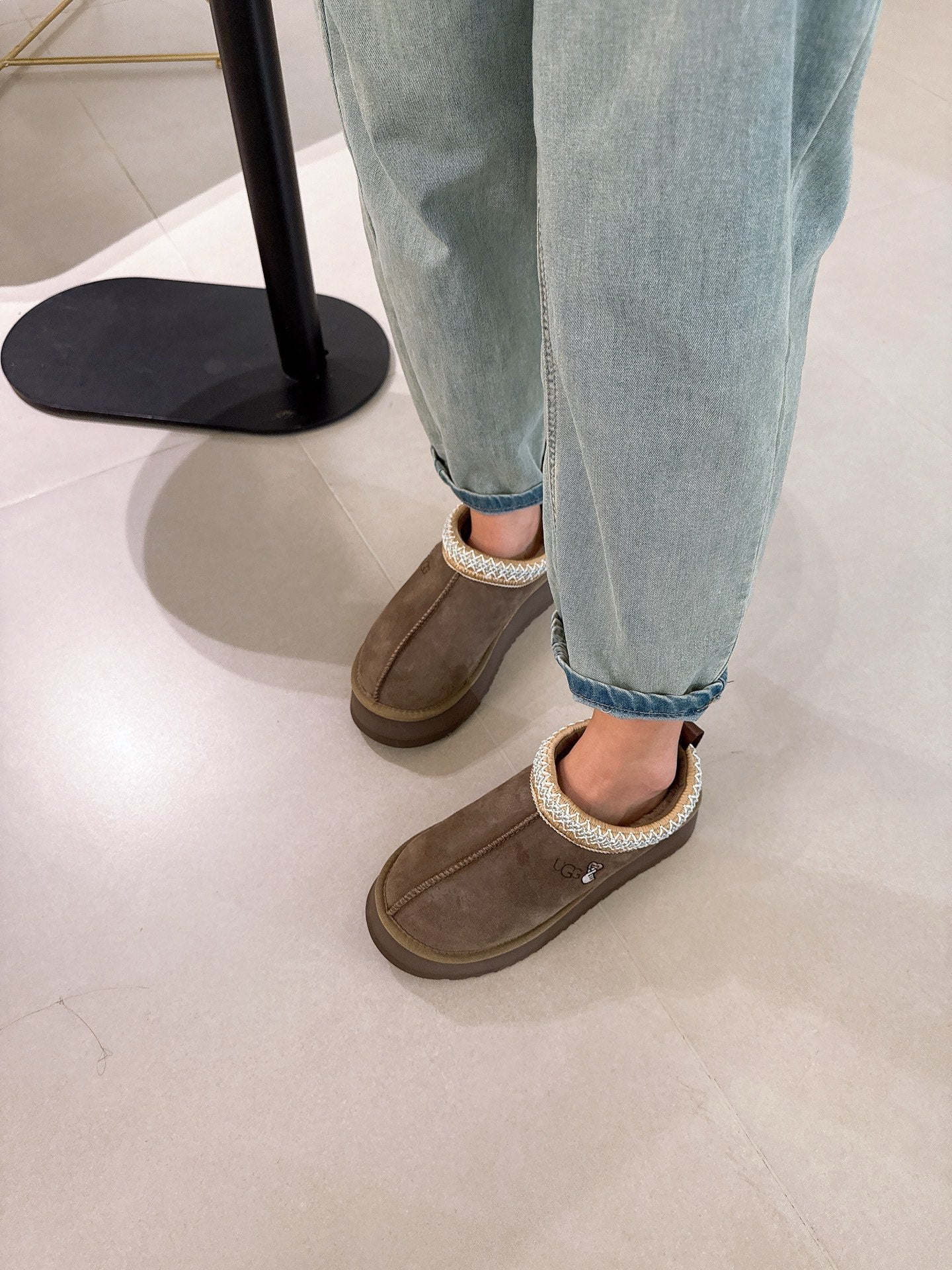Shoes/Model:X90