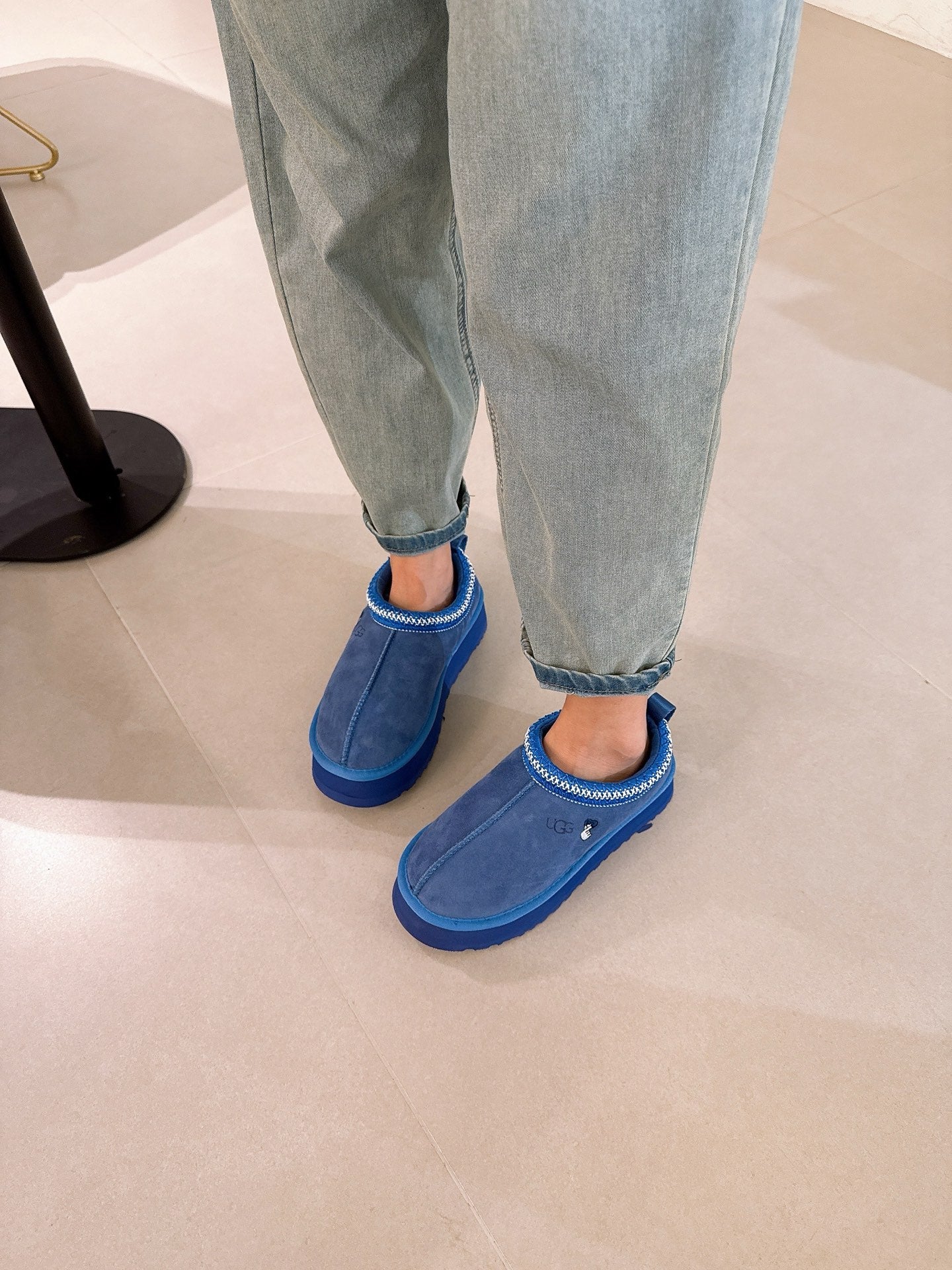 Shoes/Model:X90
