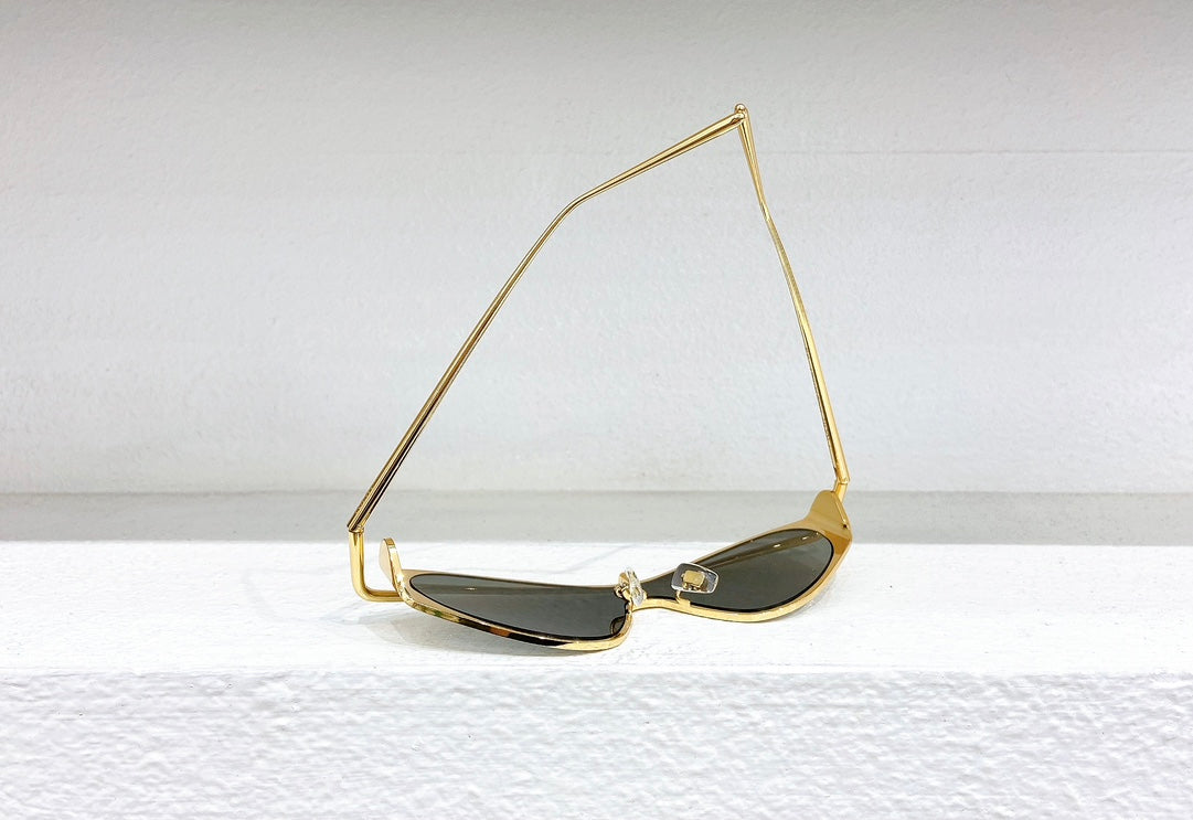 sunglasses/Quality: 5A/Model:LW40165U