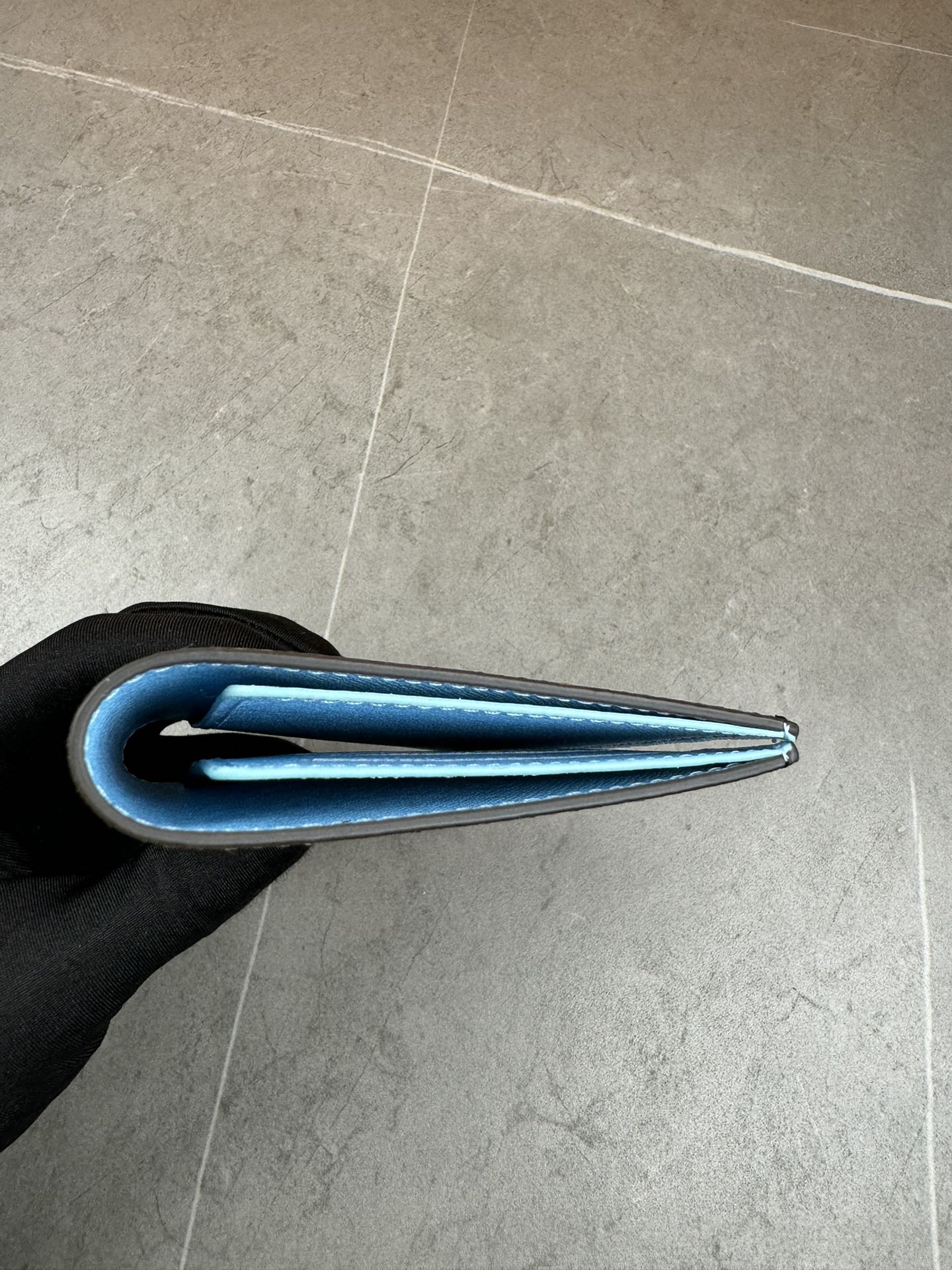 Wallet/Model: 12218
