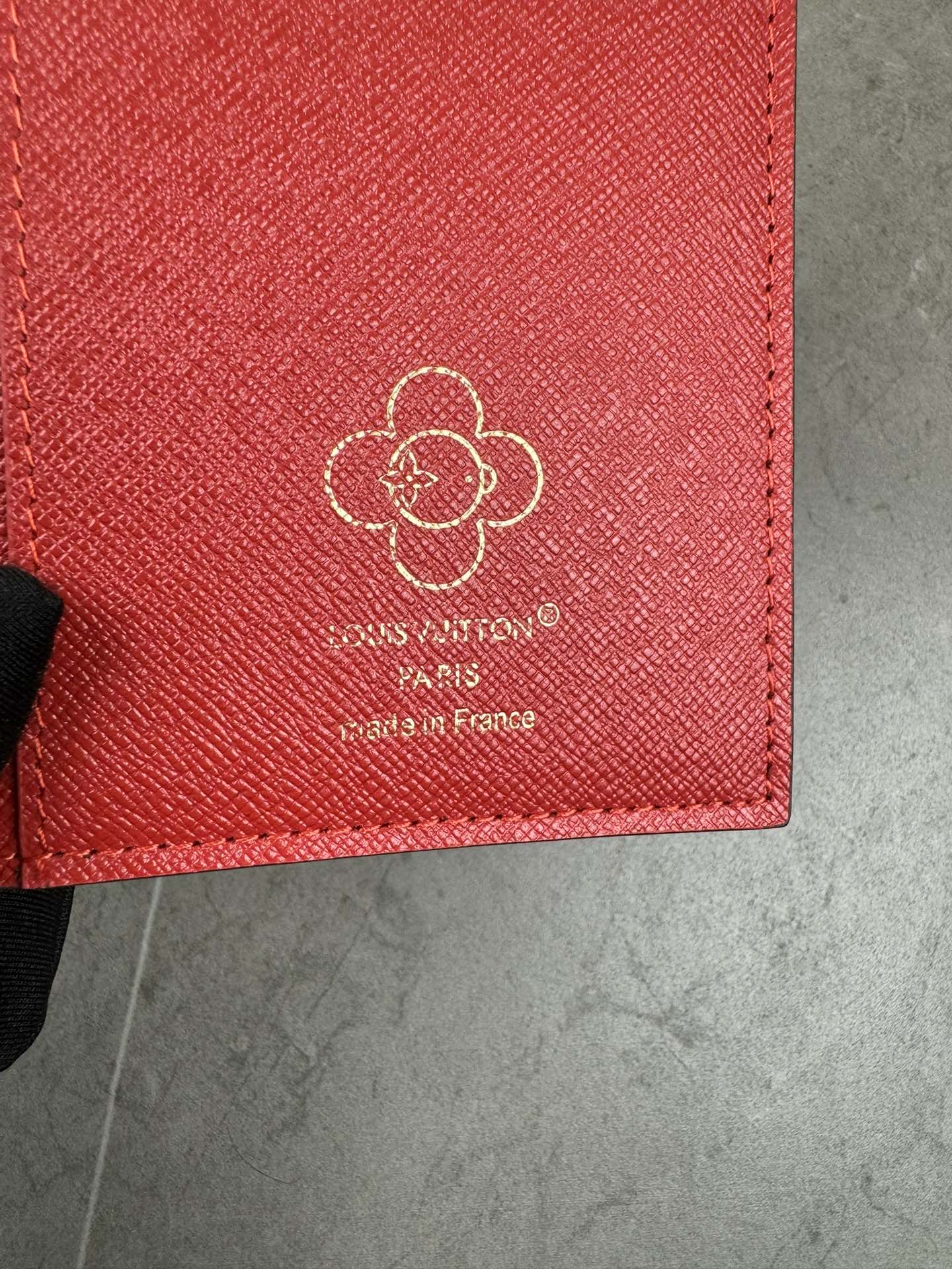 Wallet/Model: 12218