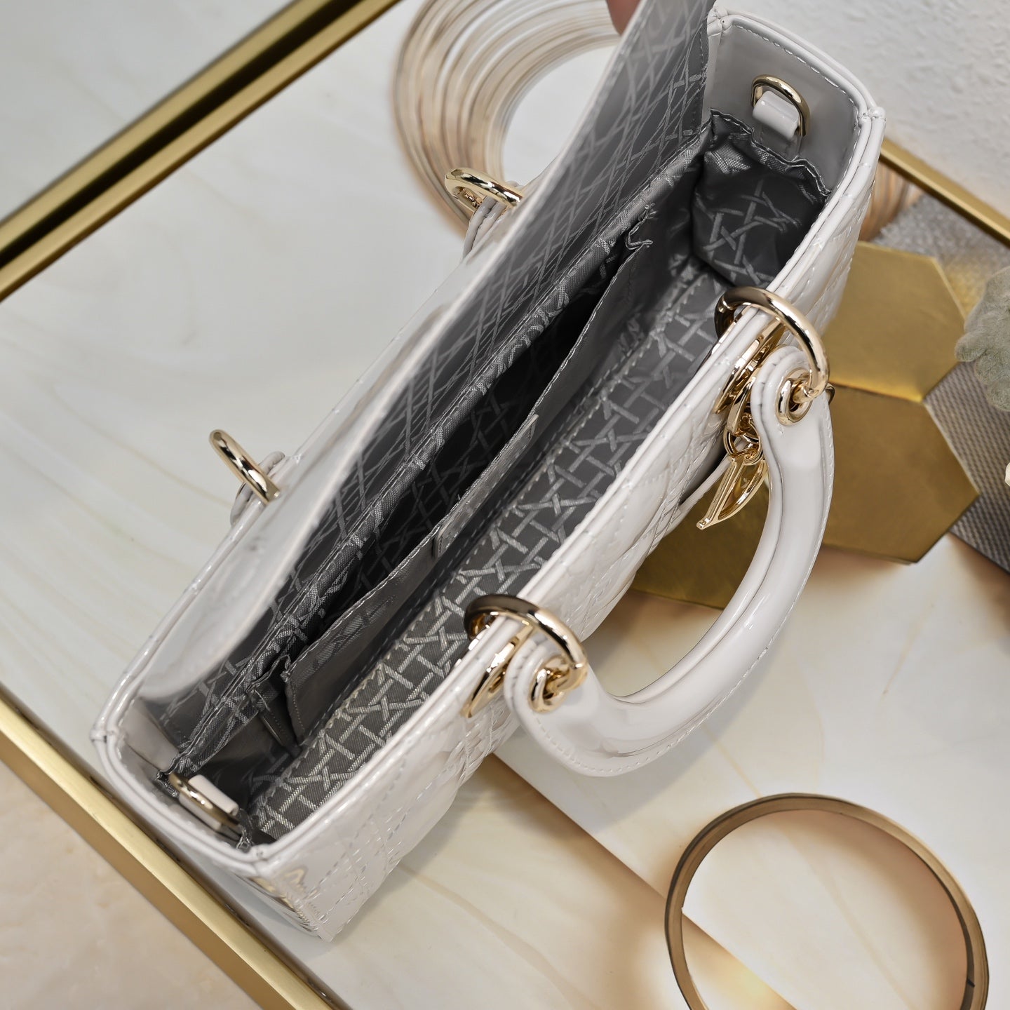 Bag/Quality: 4A/Model:CD0540
