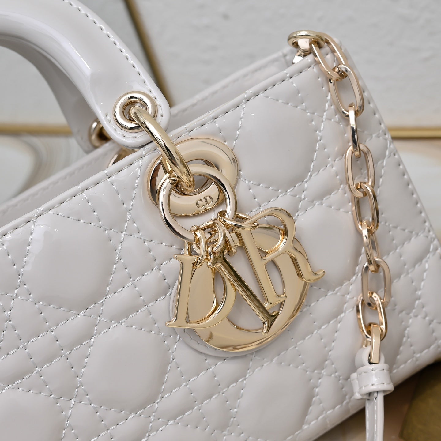 Bag/Quality: 4A/Model:CD0540