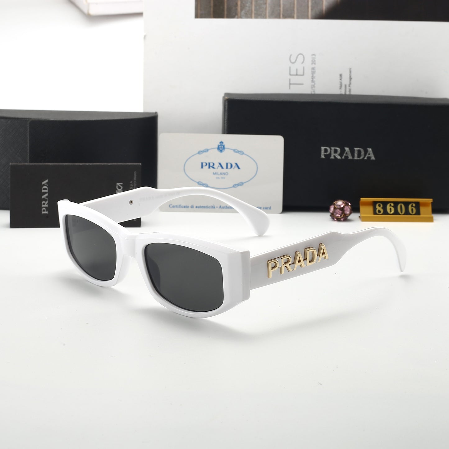 sunglasses / model:8606