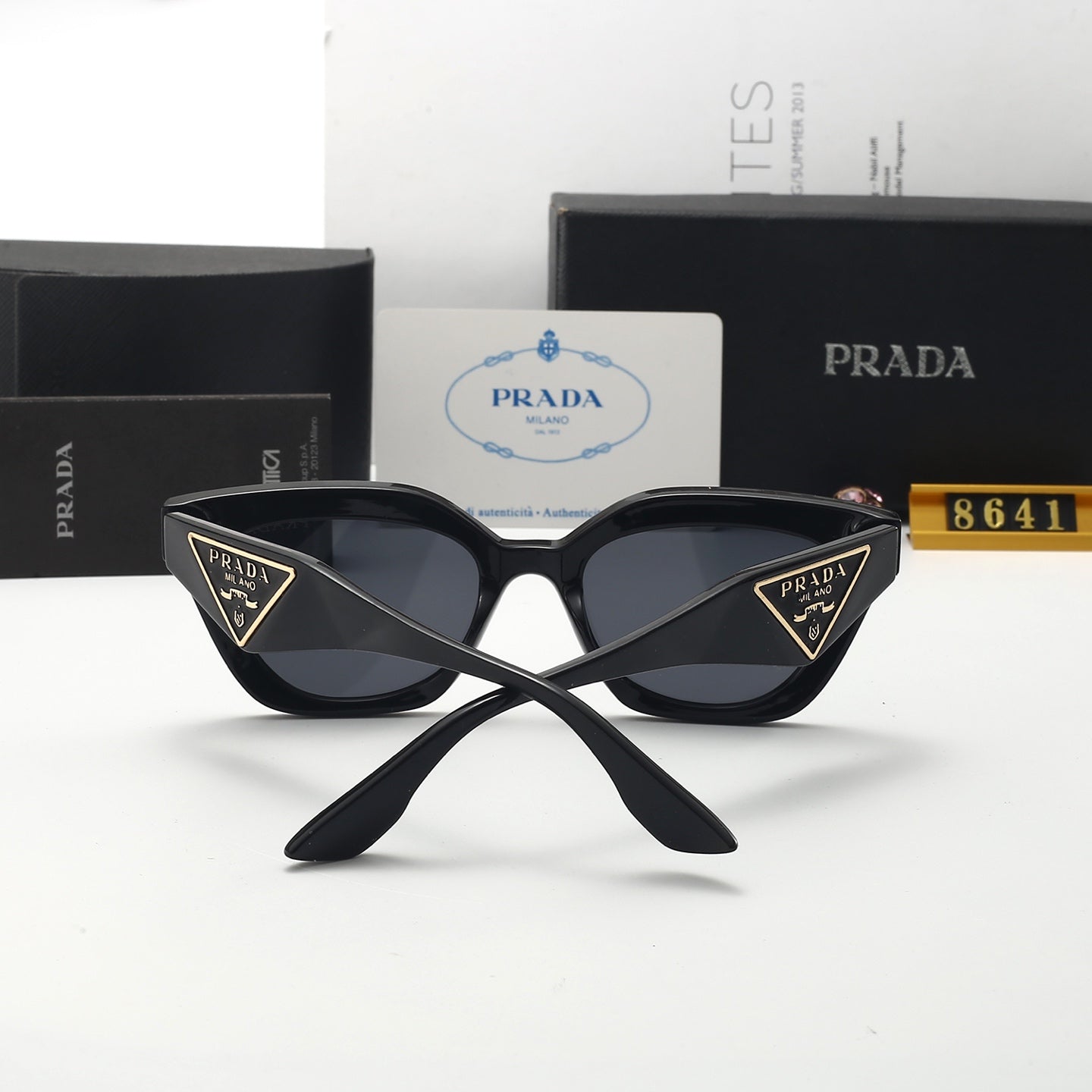 sunglasses / model:8641
