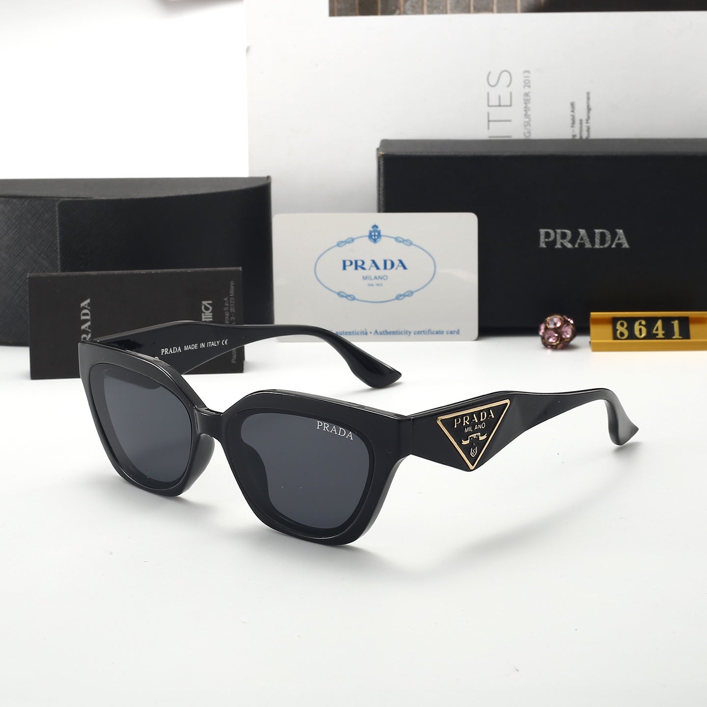 sunglasses / model:8641