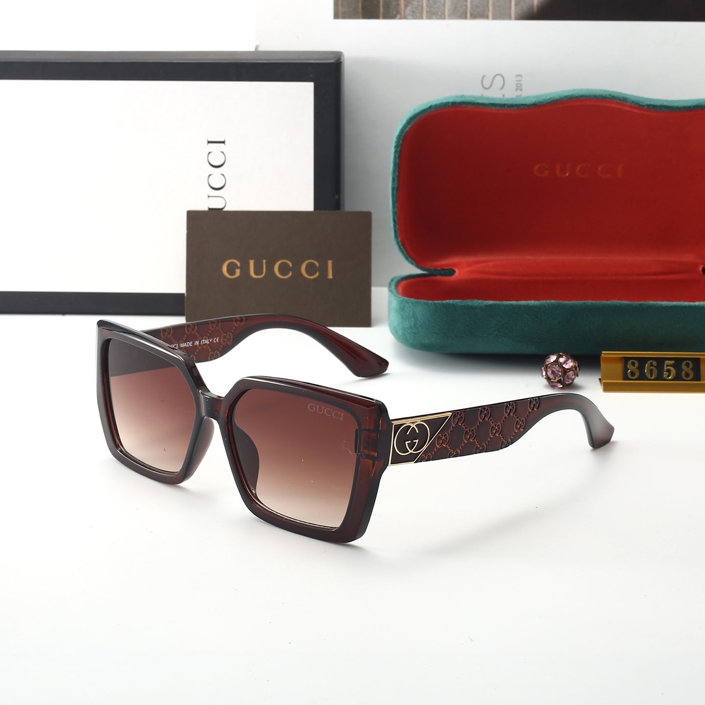 sunglasses / model:8658