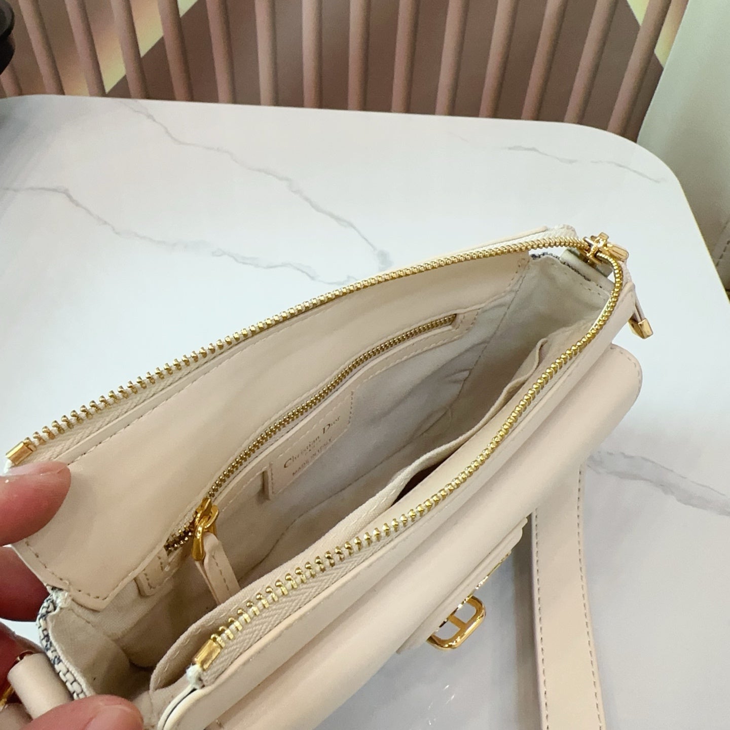 Bag/Quality: 4A/Model:1A1689