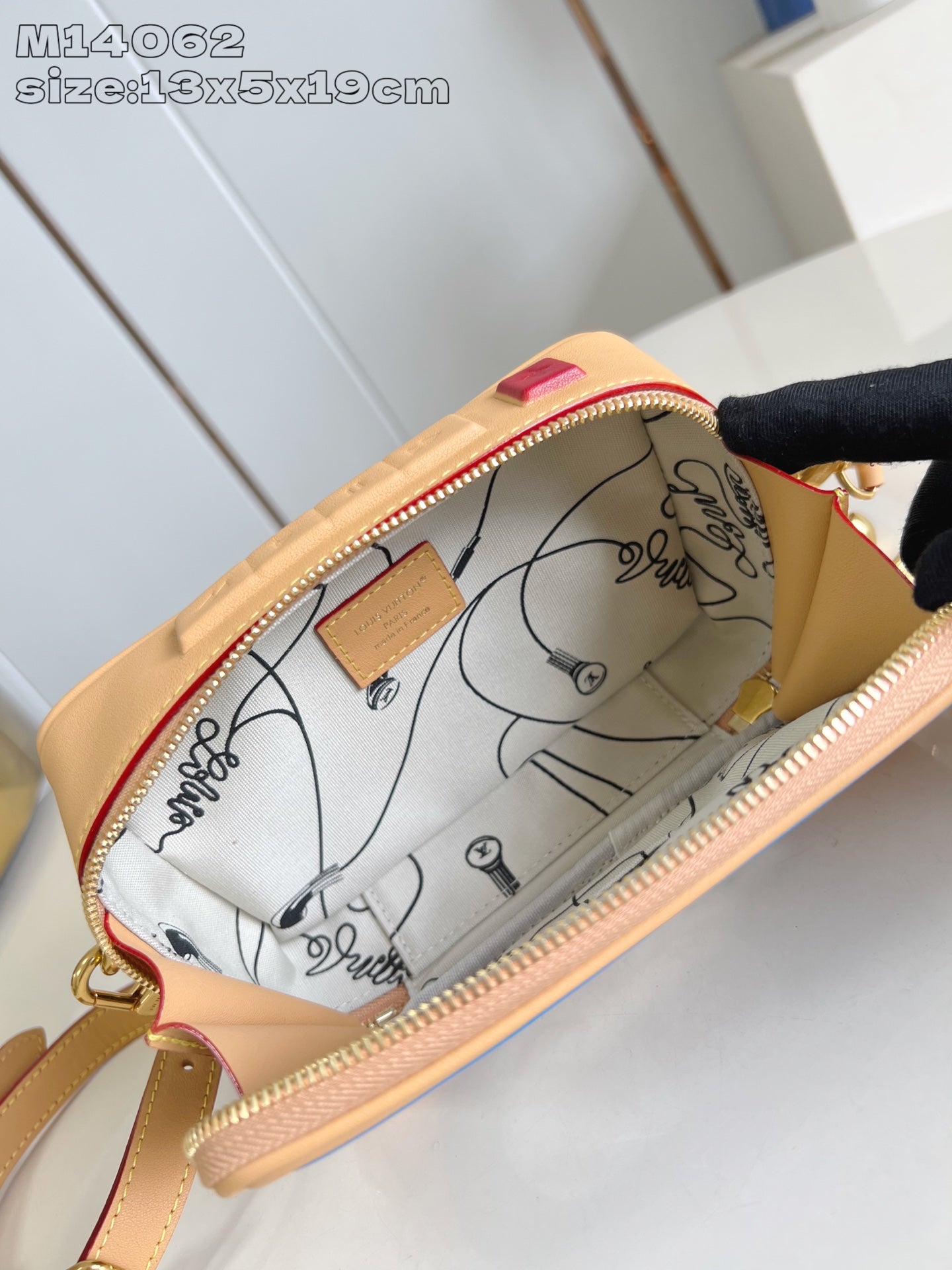 Bag/Quality: Mirror/Model:M14062