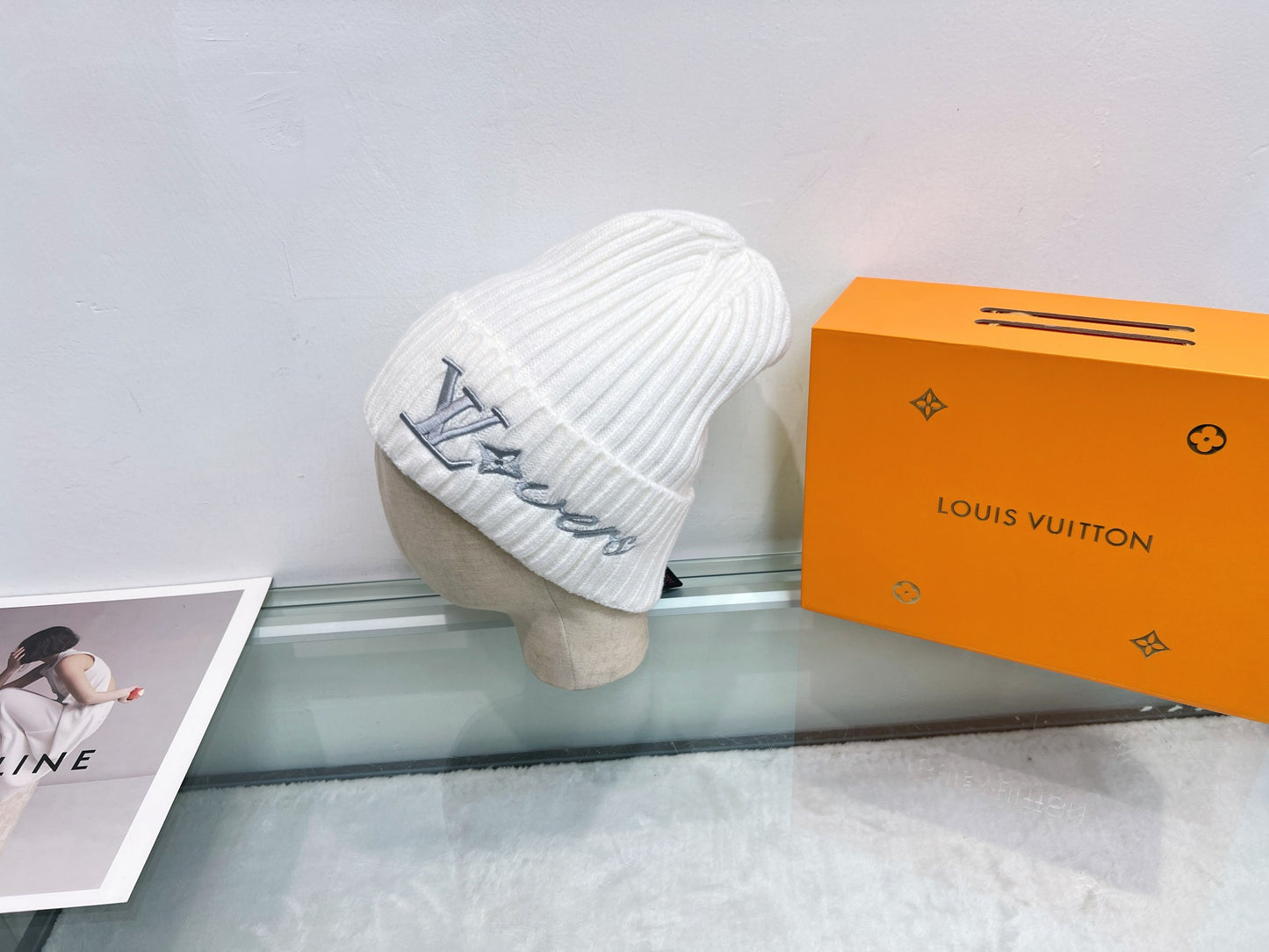 hat/Model:T70