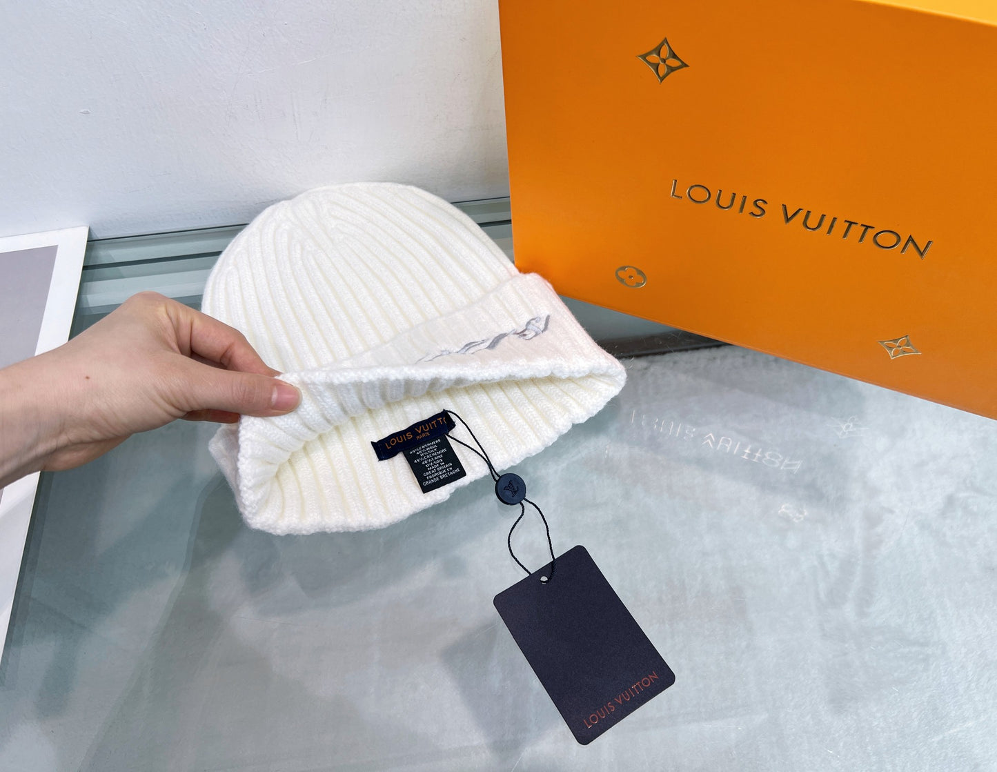hat/Model:T70