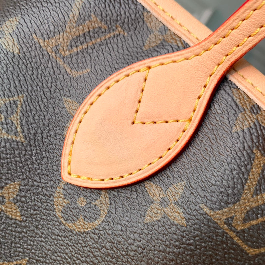 Bag/Quality: Mirror/Model: M12096