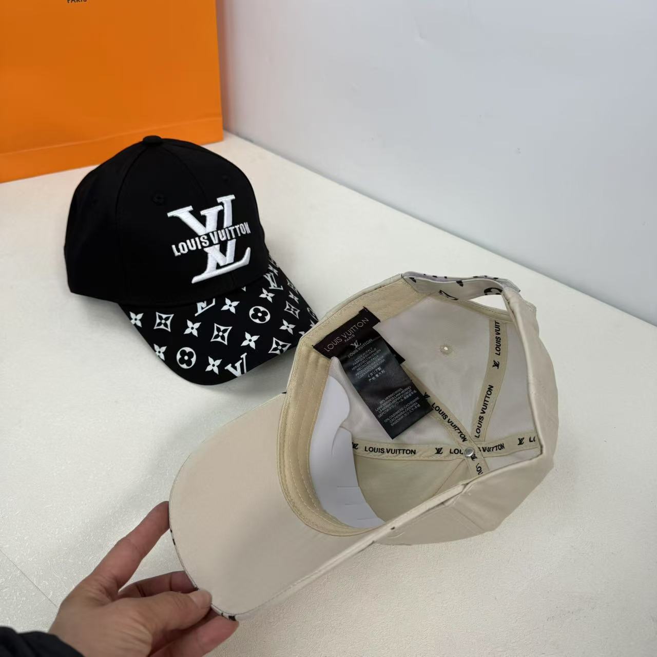 hat/ model: T36
