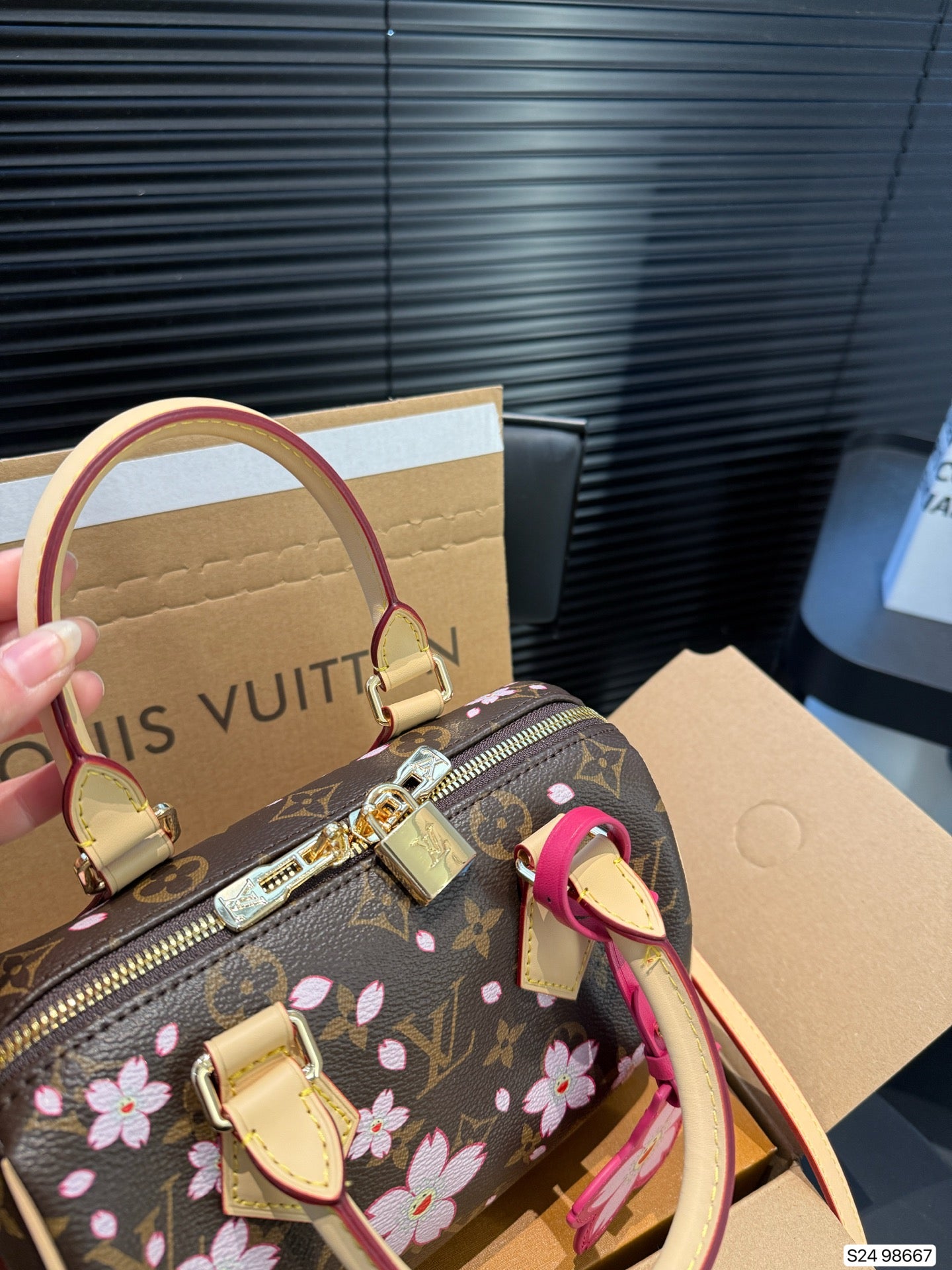 bag/quality: 4A/model:98667