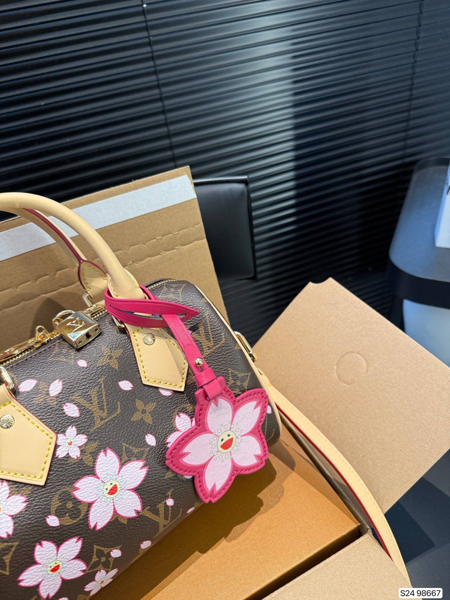 bag/quality: 4A/model:98667