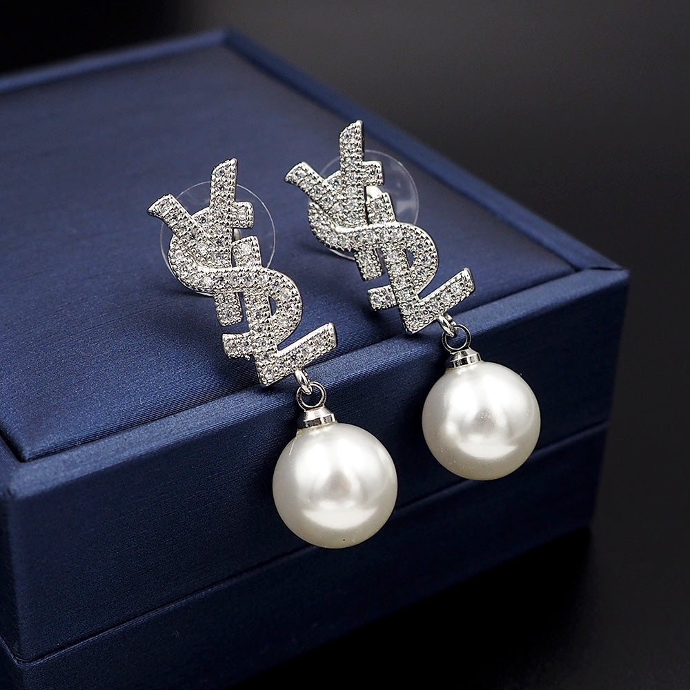 jewelry/earrings/model:103797