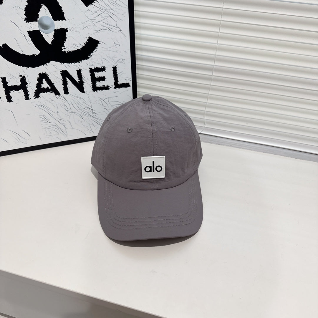 hat/ model: T47