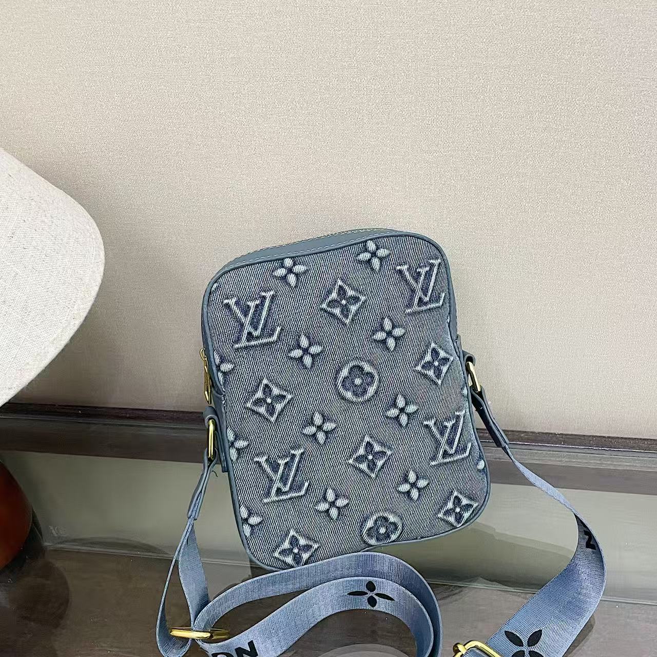 Bag/Quality: 3A/Model: 3079