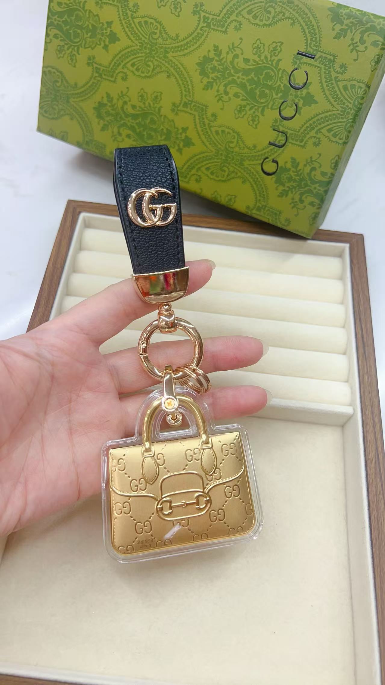 Keychain/ Model:104250