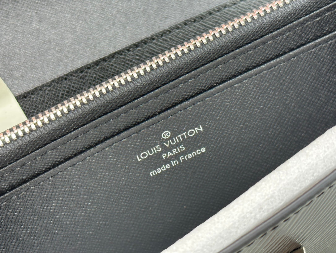 wallet/Quality: 4A/Model:M61179
