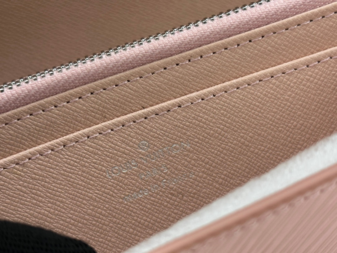 wallet/Quality: 4A/Model:M61179
