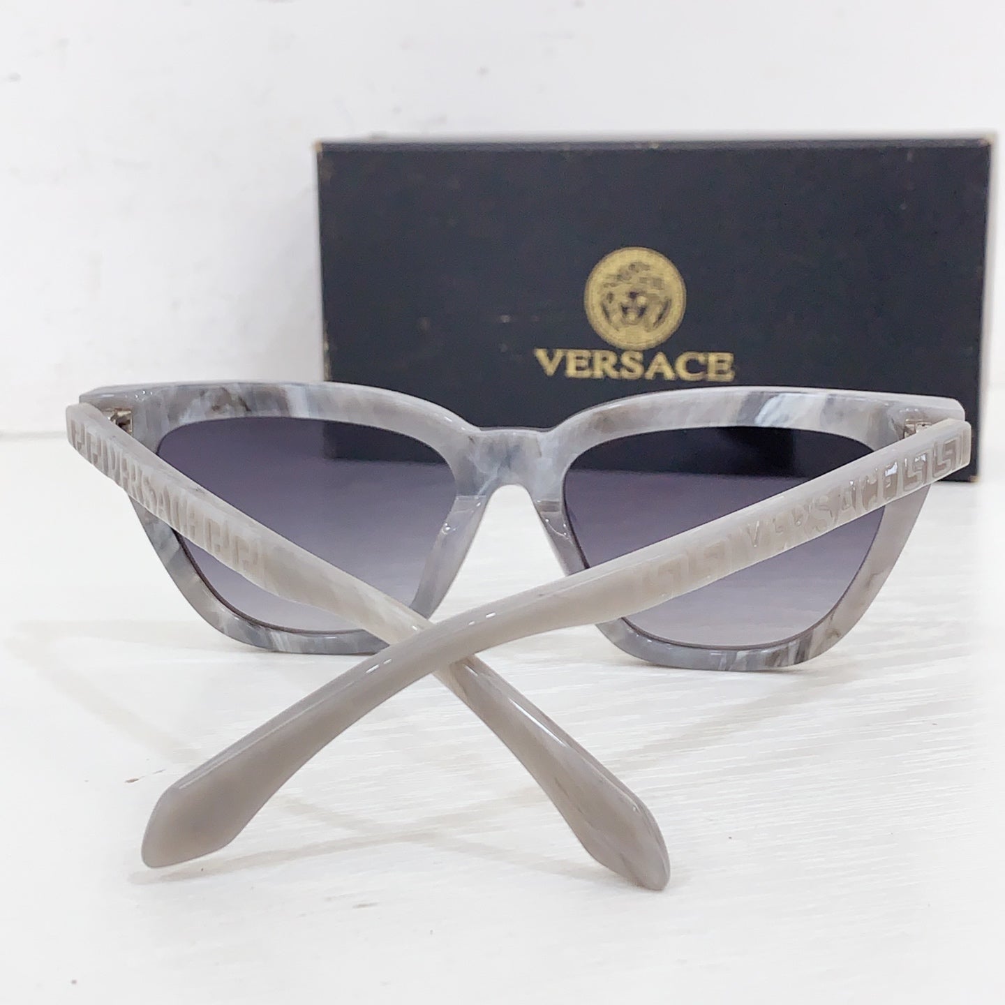 Sunglasses/Quality: 5A/Model:VE335