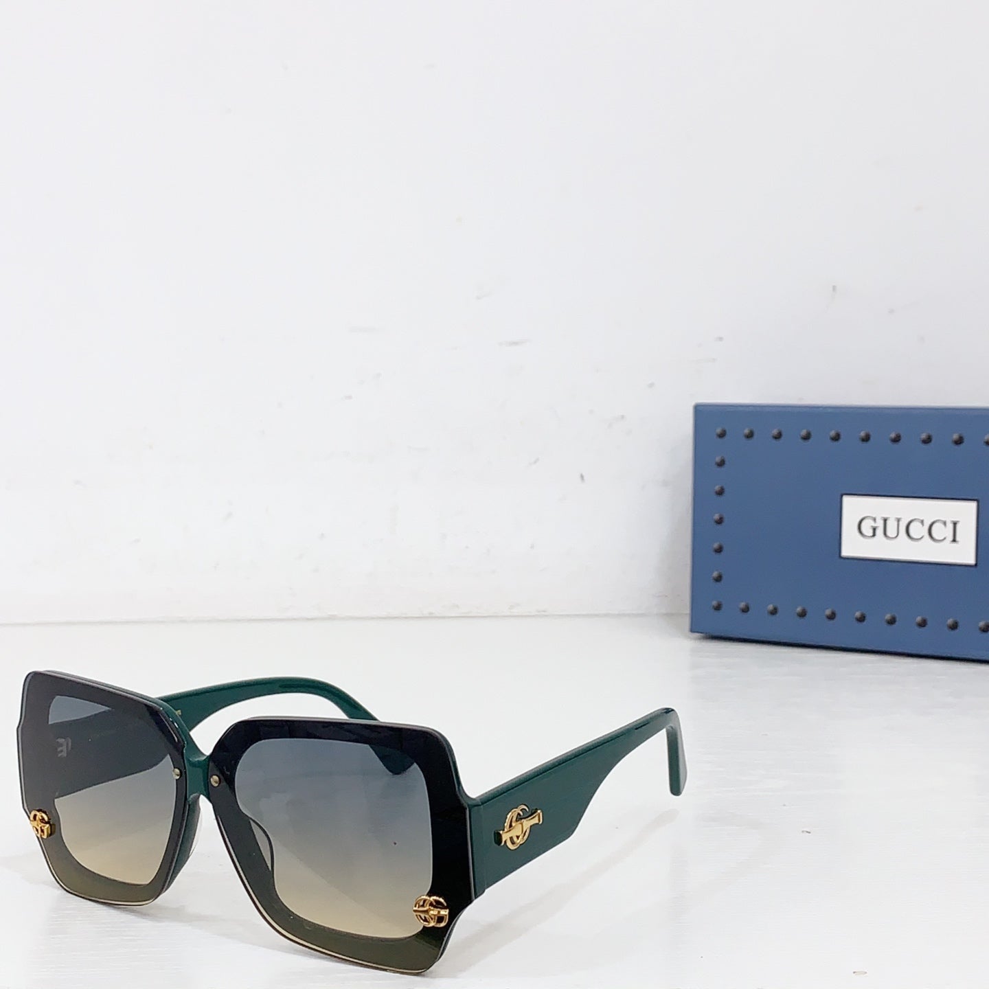 Sunglasses/Quality: 5A/Model:GG1626
