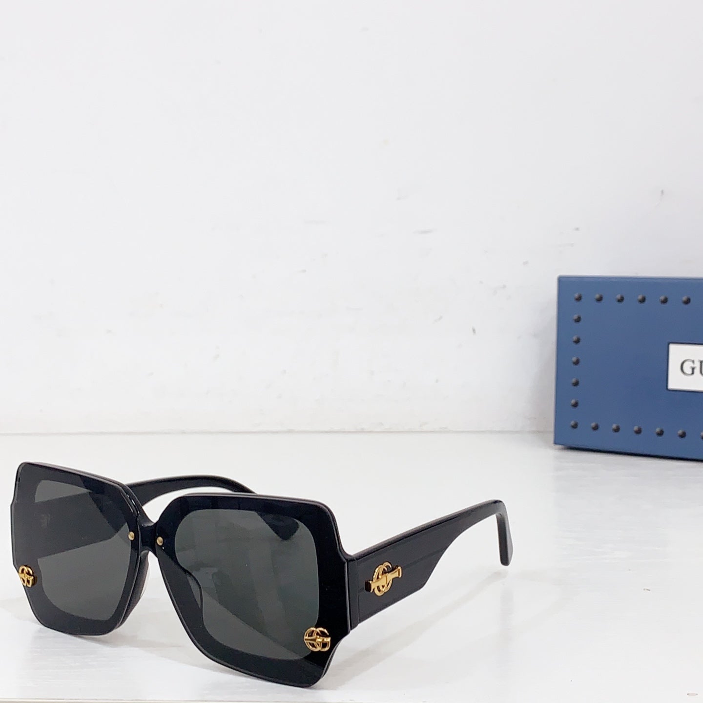 Sunglasses/Quality: 5A/Model:GG1626