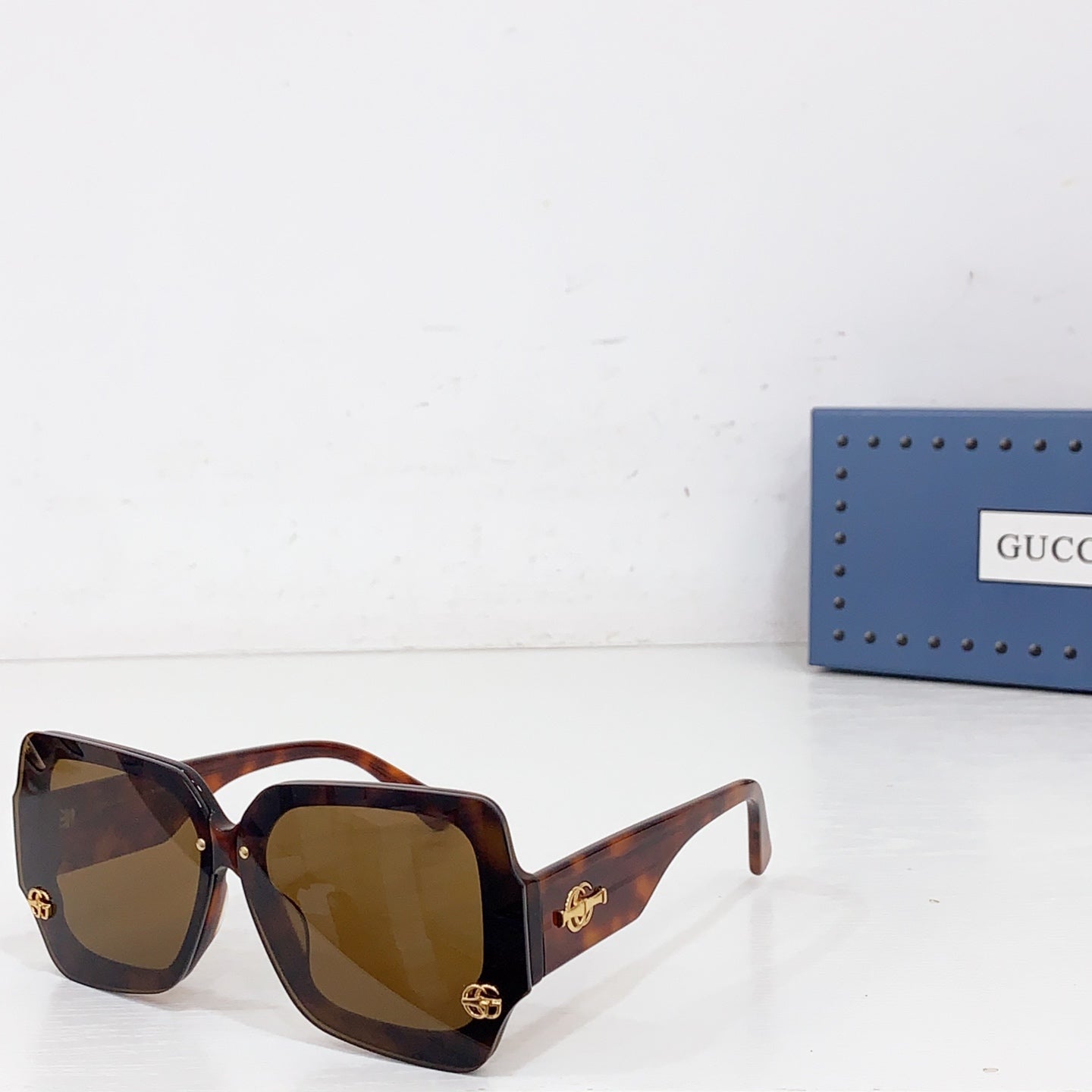 Sunglasses/Quality: 5A/Model:GG1626