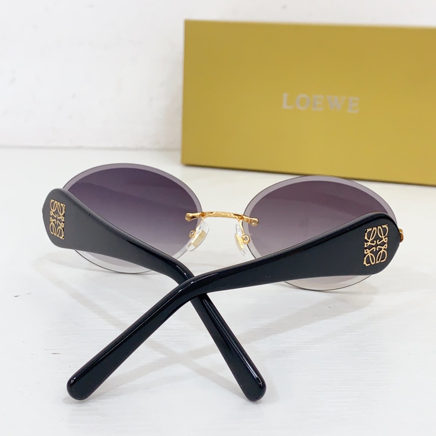 Sunglasses/Quality: 5A/Model:LW5132S