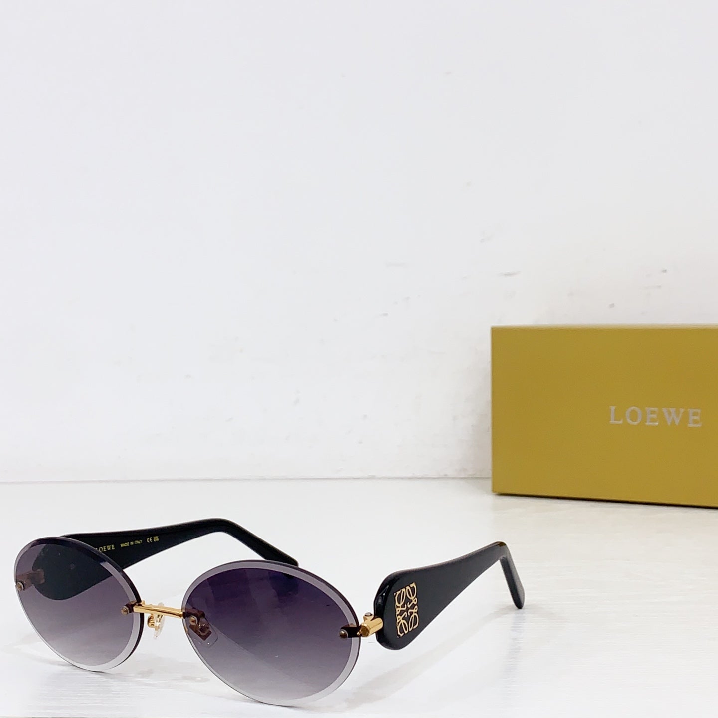 Sunglasses/Quality: 5A/Model:LW5132S