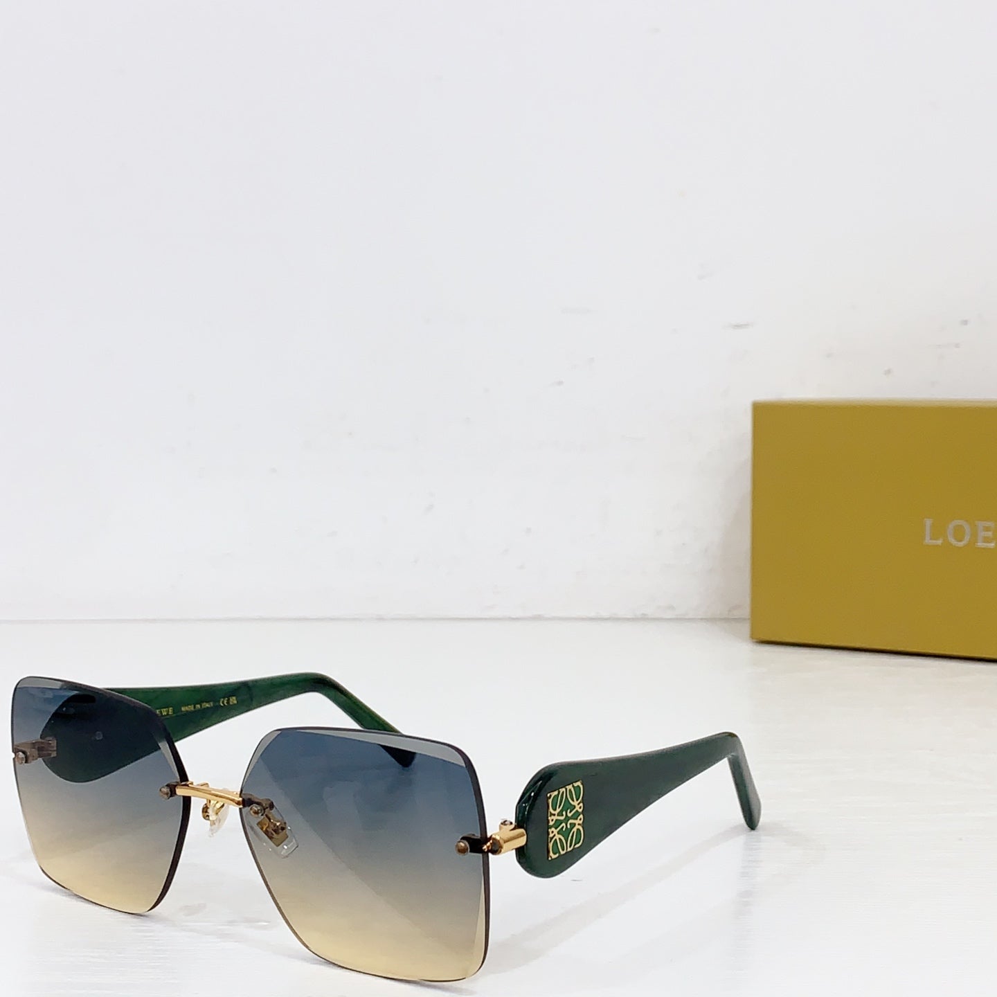 Sunglasses/Quality: 5A/Model:LW5131S