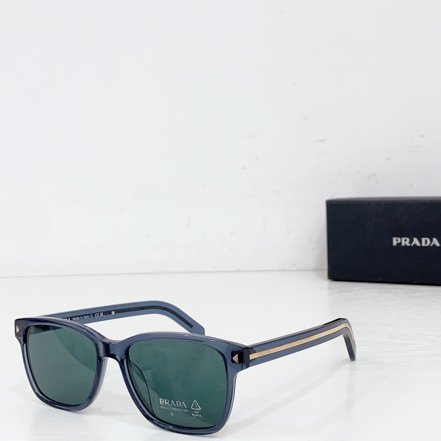 Sunglasses/Quality: 5A/MODEL: VPR B10V