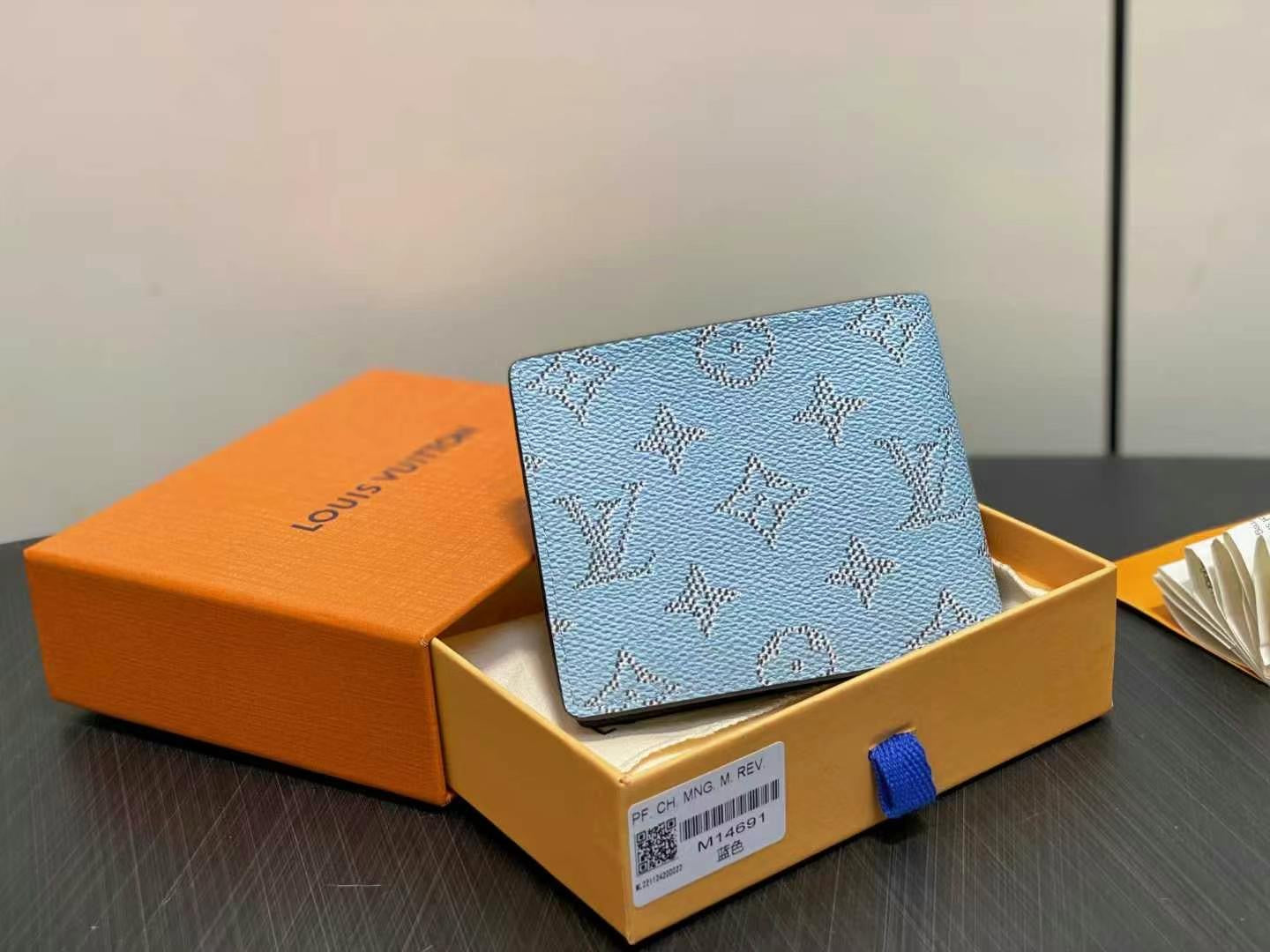 wallet/Quality: 4A/Model:M14691