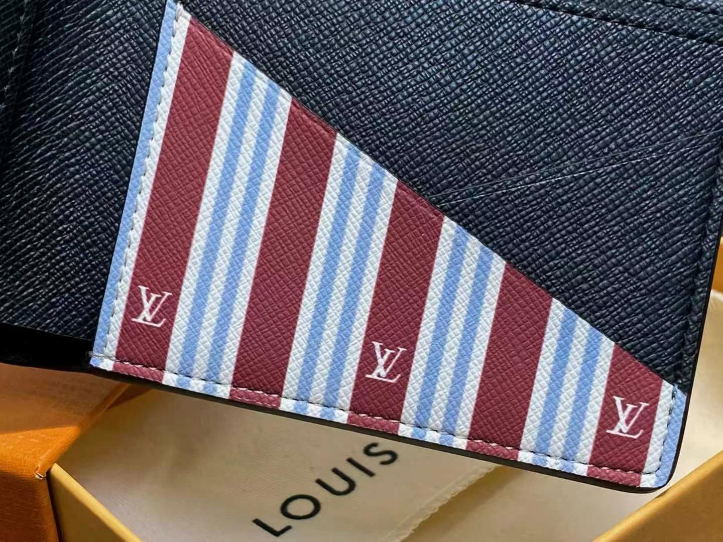 wallet/Quality: 4A/Model:M14691