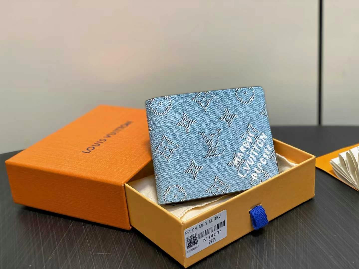 wallet/Quality: 4A/Model:M14691