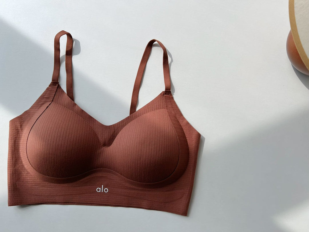 Clothes/ Model: 2741623