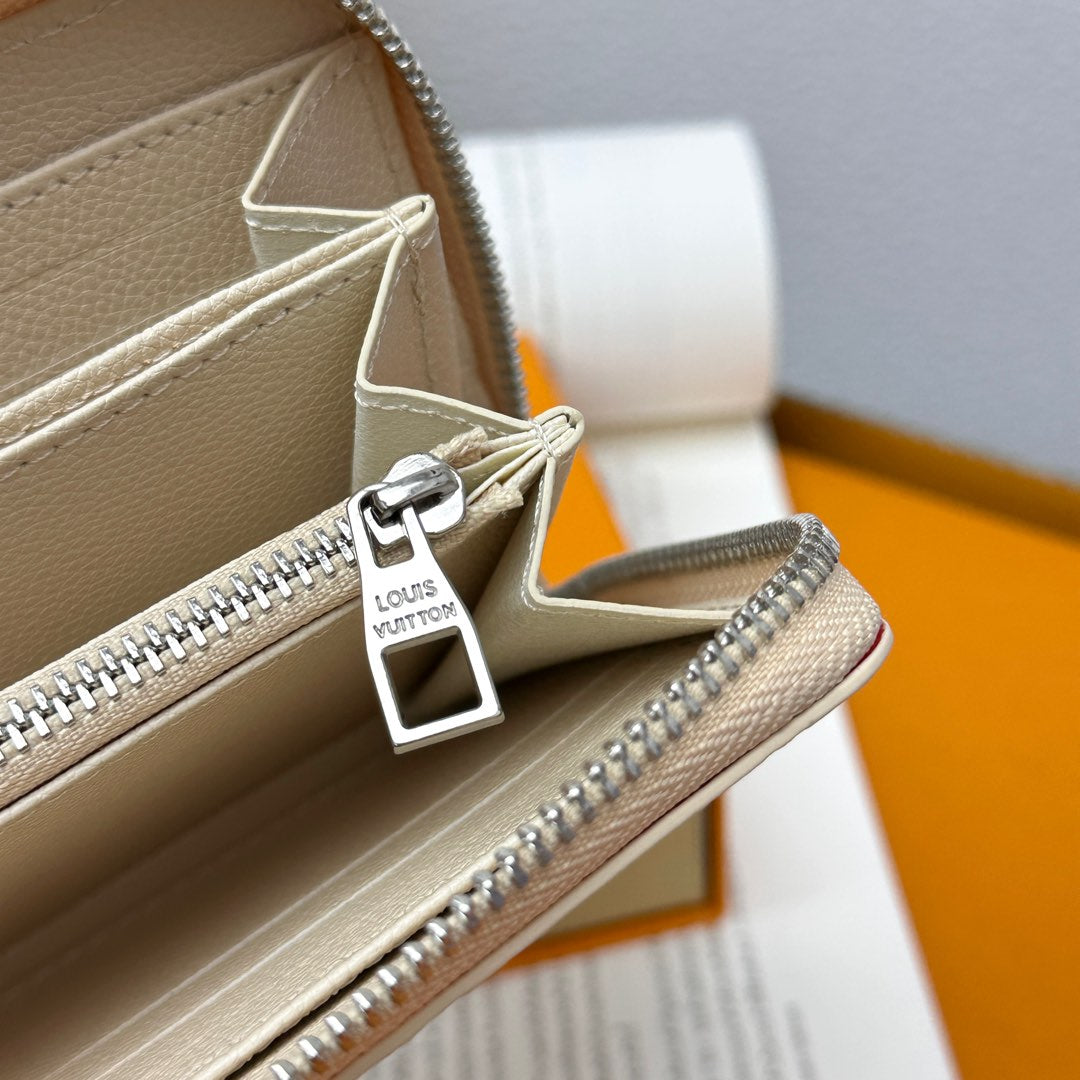 wallet/Quality: 4A/Model:M12680