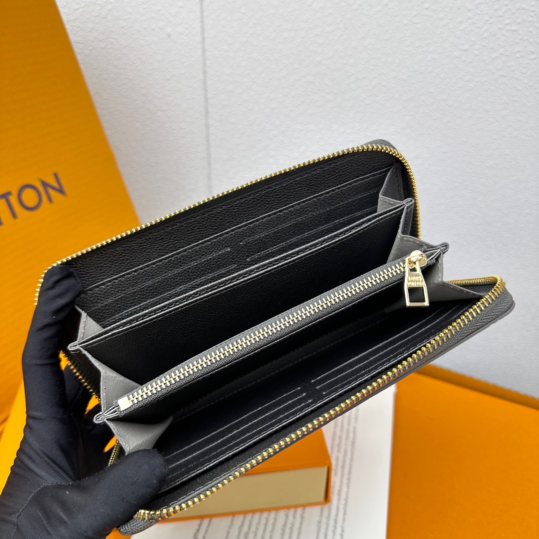 wallet/Quality: 4A/Model:M12680