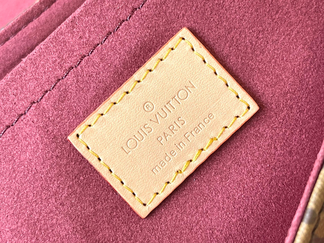 Bag/Quality: Mirror/model:M13617