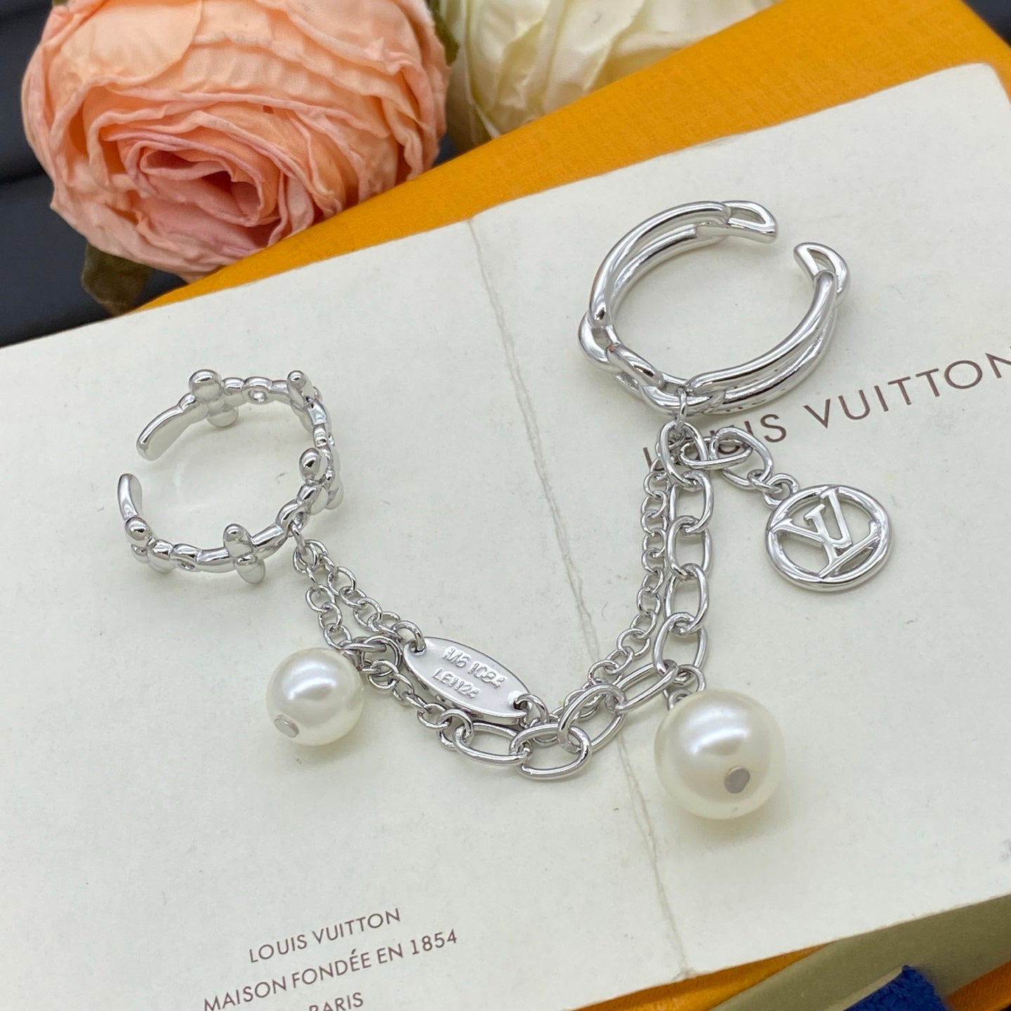 jewelry/ring/model:H68