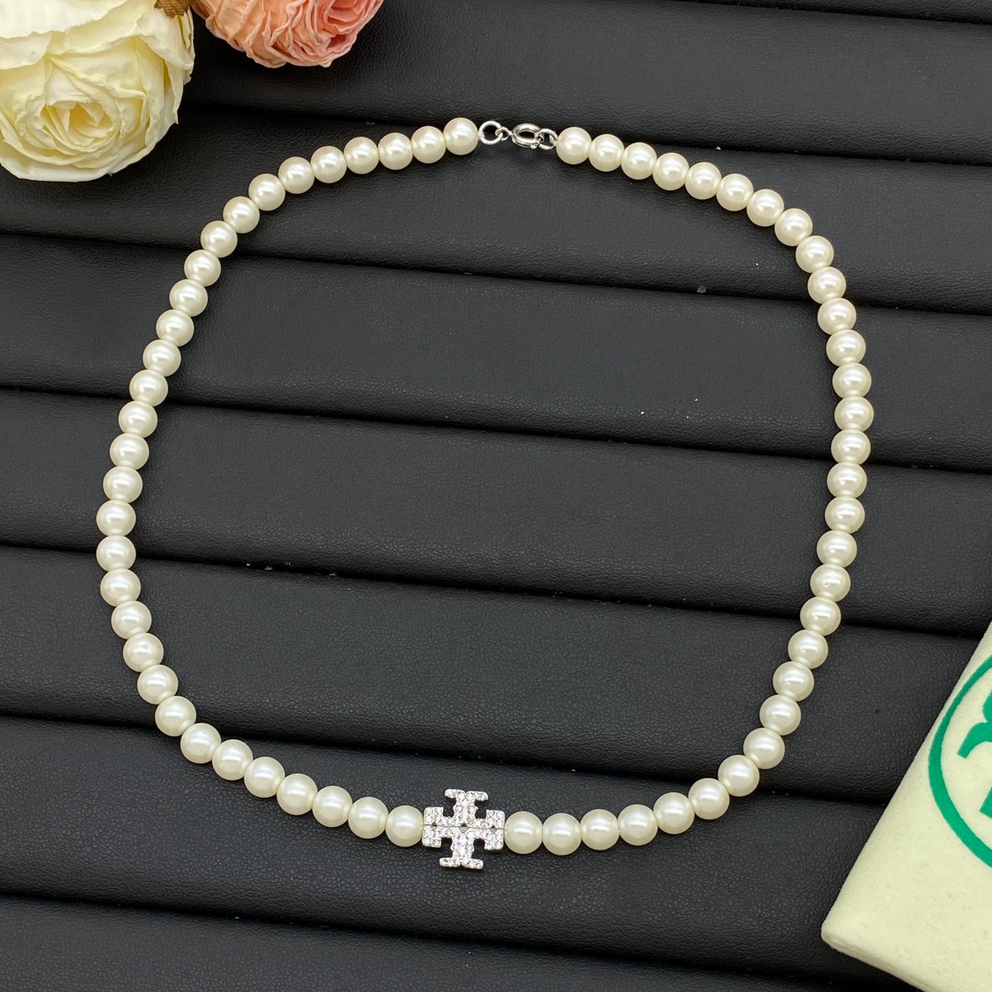 jewelry/necklace/model:H67