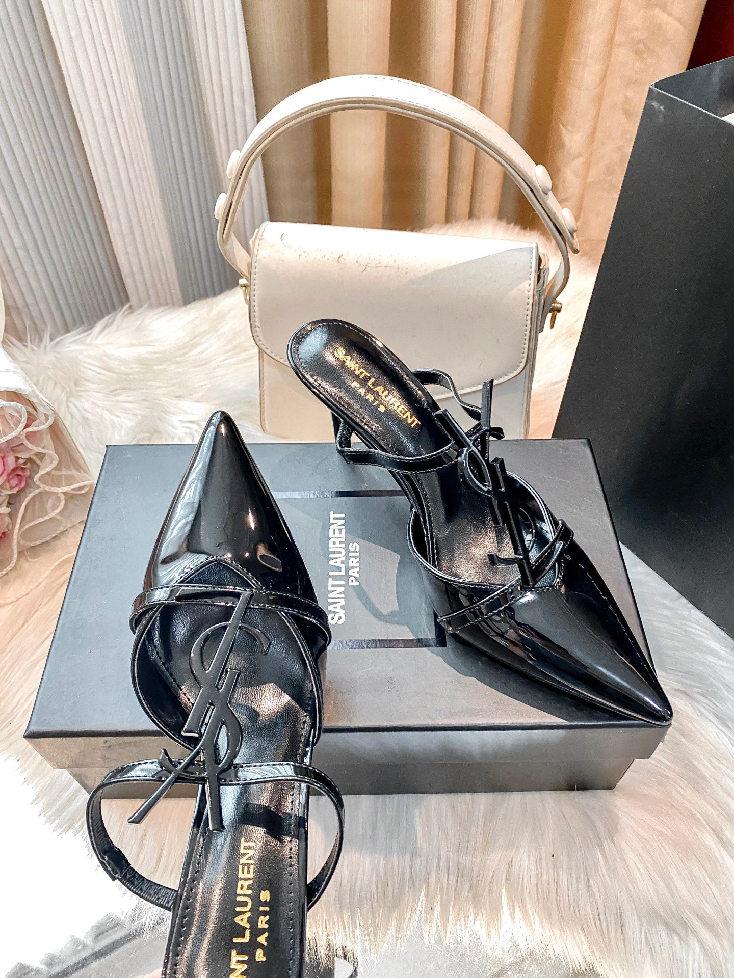 Shoes/Model:X84