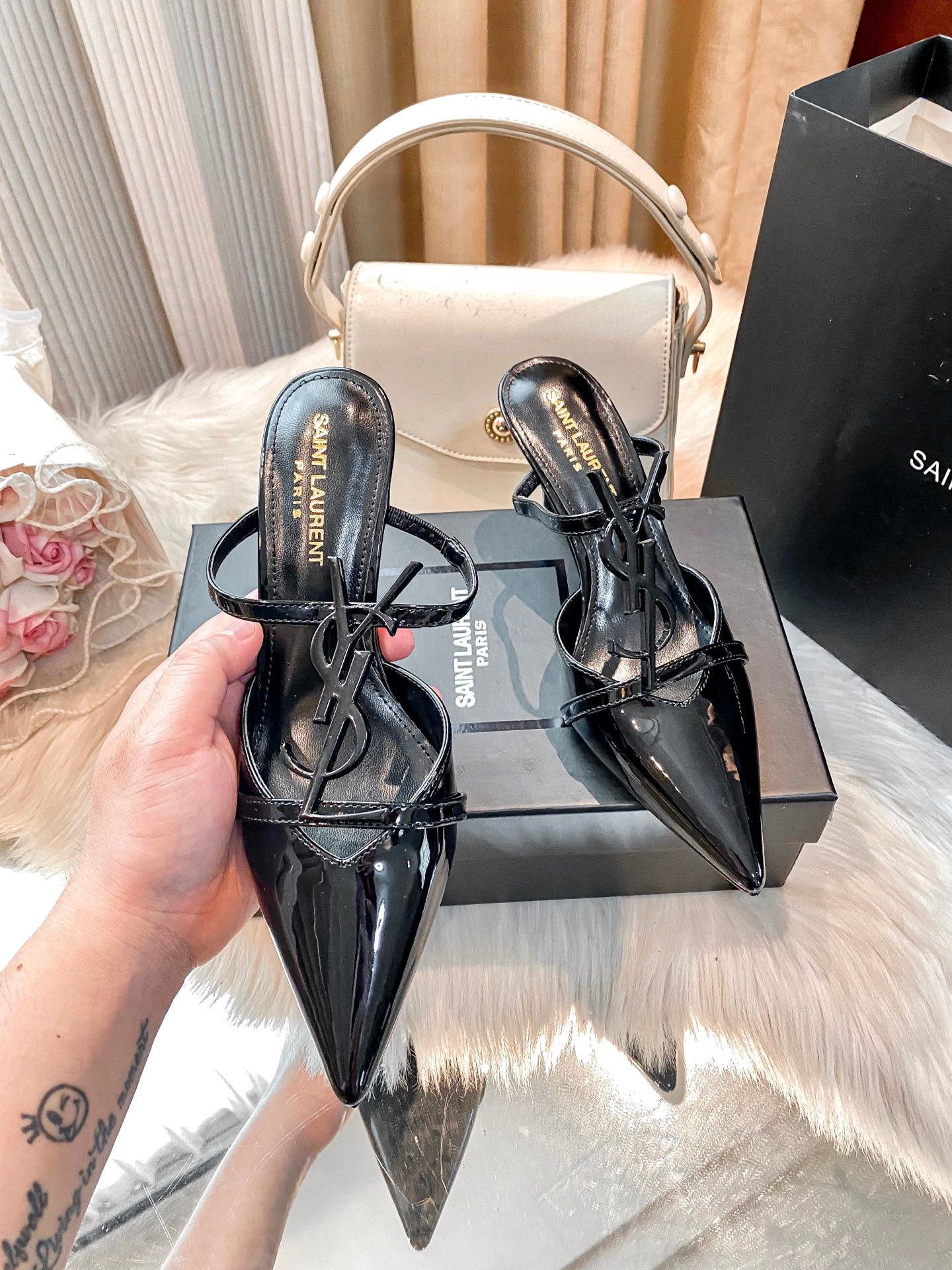 Shoes/Model:X84