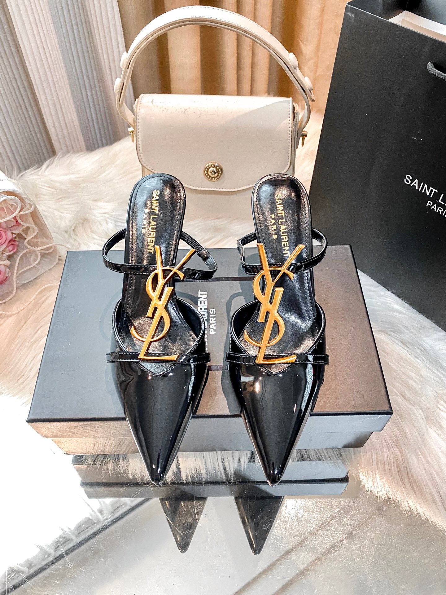 Shoes/Model:X84