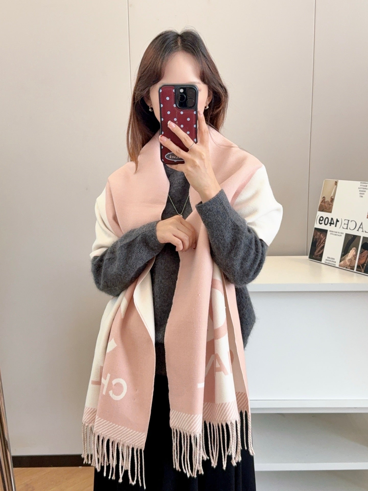 scarf/model: T66