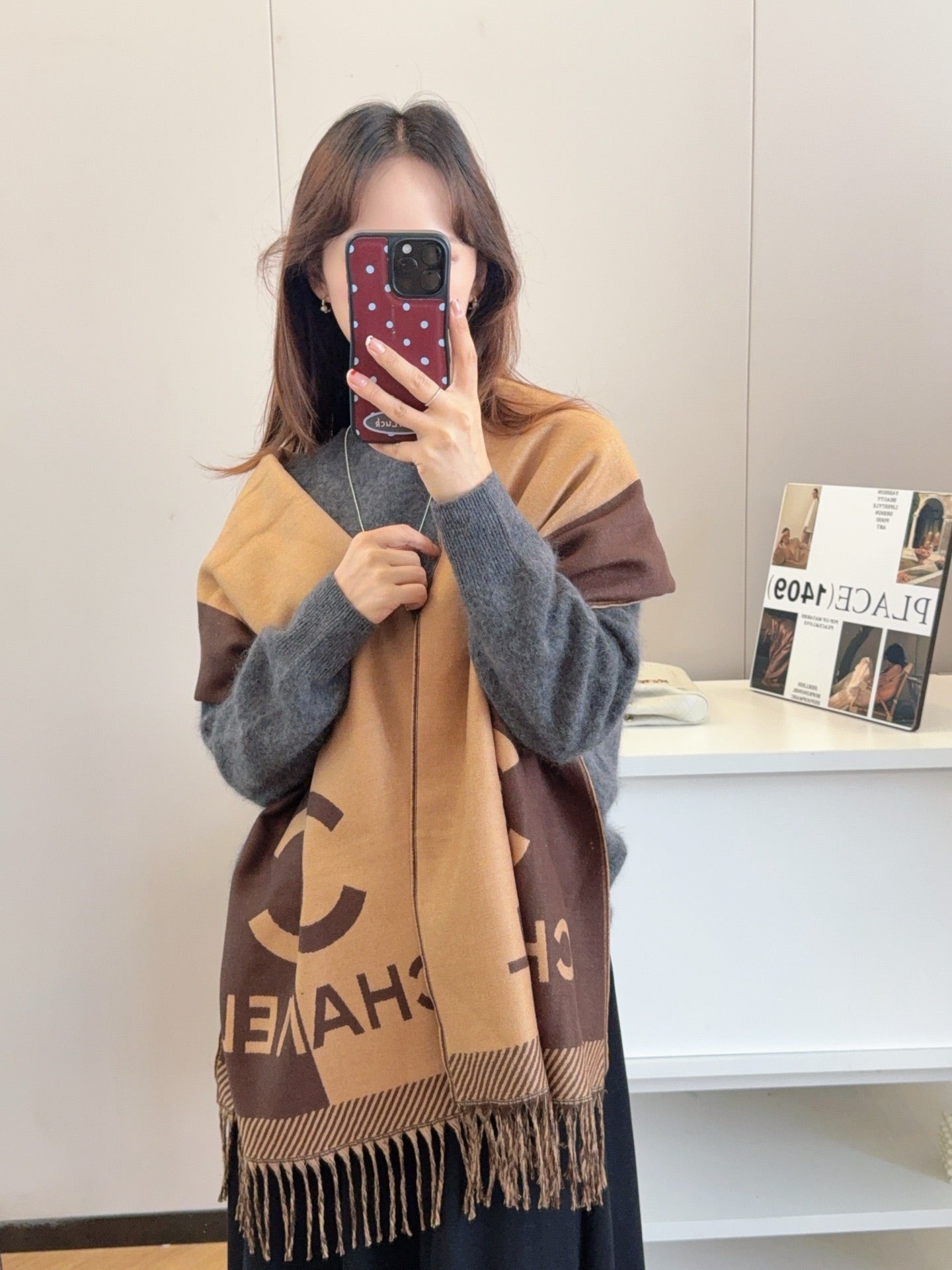 scarf/model: T66