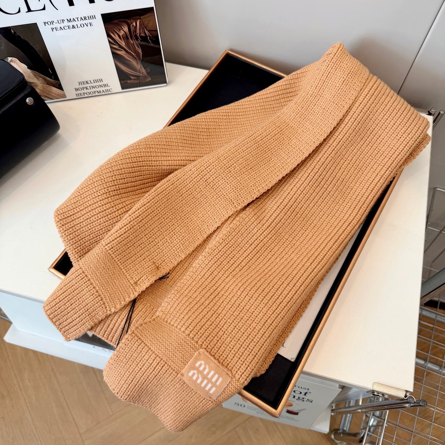 scarf/model:T 78