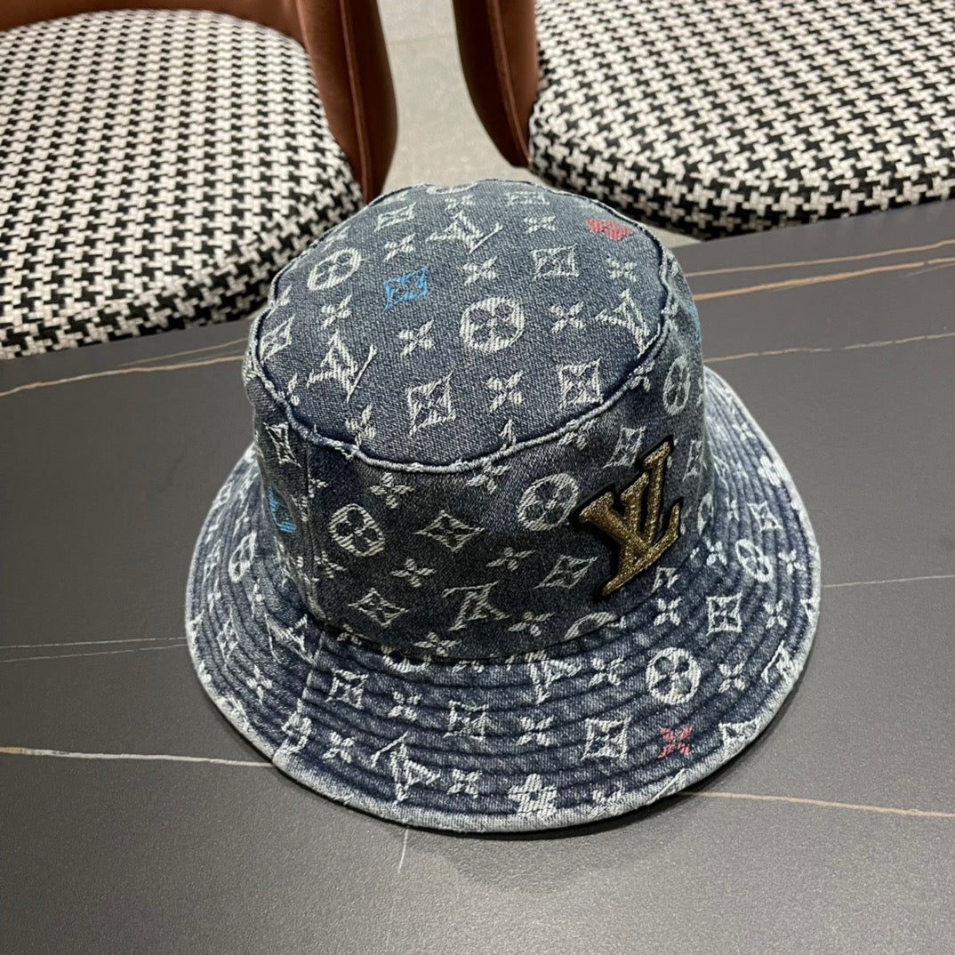 hat/ model: T53