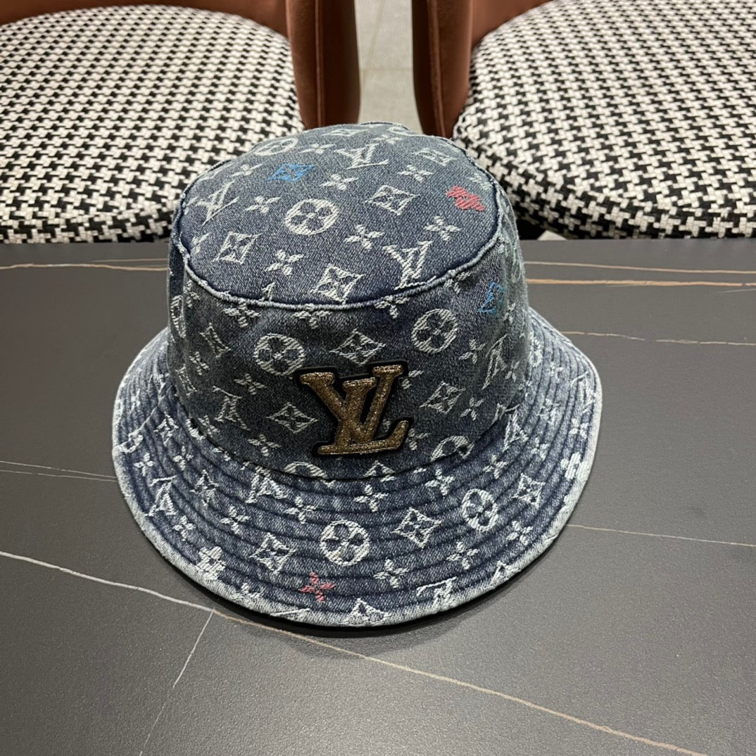 hat/ model: T53